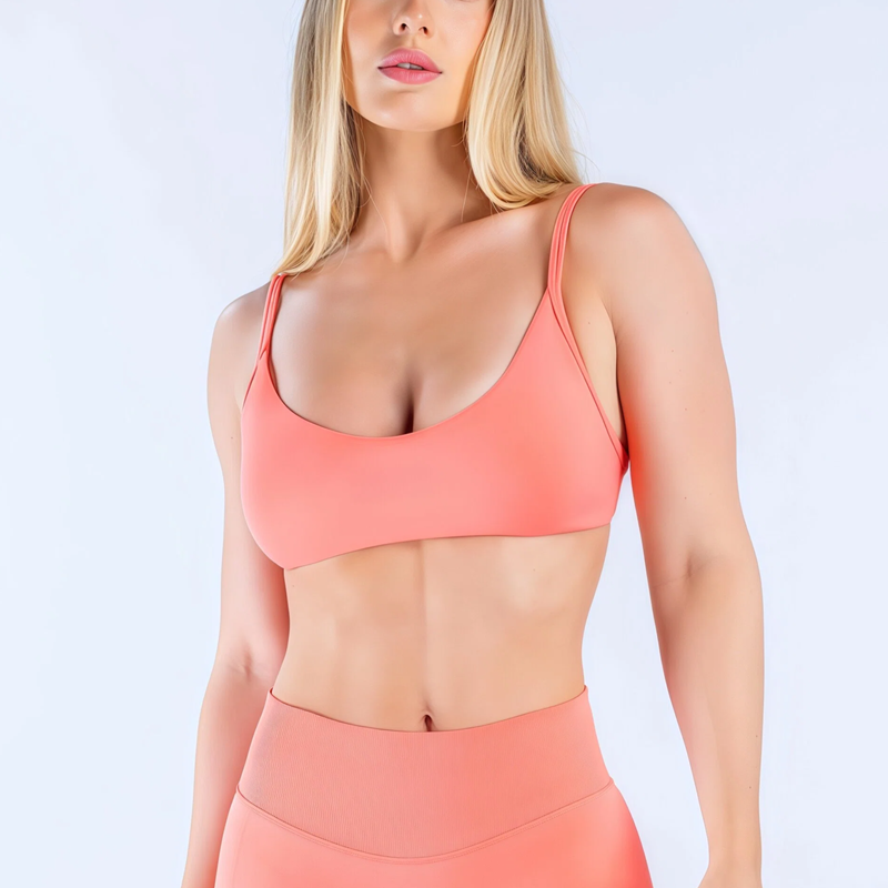 HISTELLO Impact Scoop Neck Bra - Yoga Fitness Body recension och pris